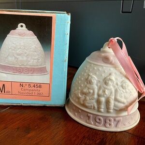 LLADRO Christmas Bells - 1987 to 1995
